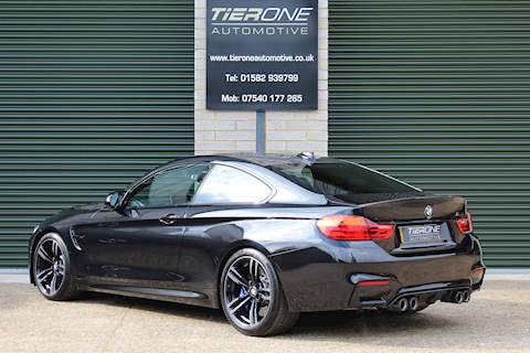 BMW M4 COMPETITION PACK - Large 8