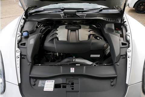 Porsche Cayenne D V6 Tiptronic S - Large 33