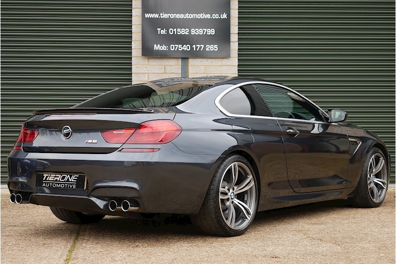 BMW M6 - Large 32