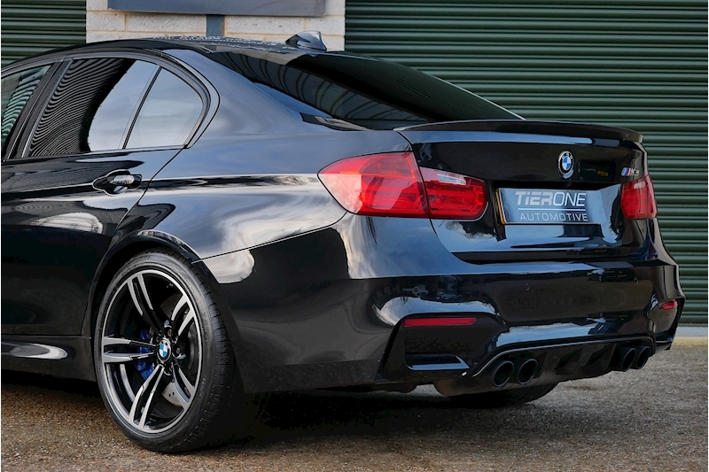 BMW M3 - Large 24