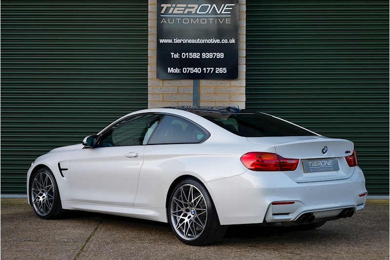 BMW M4 Competition Pack - Large 8