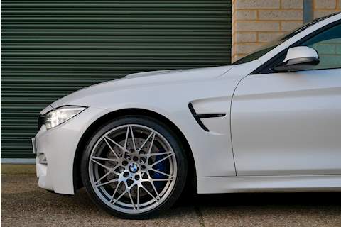 BMW M4 Competition Pack - Large 26