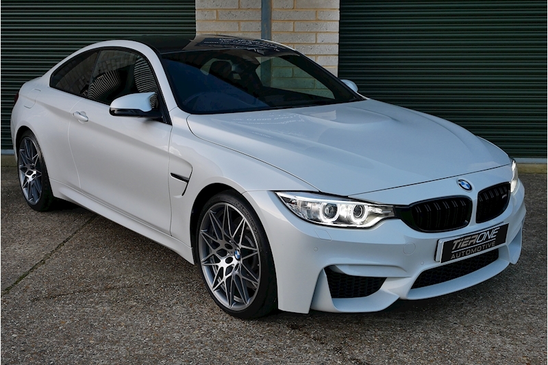 BMW M4 Competition Pack - Large 43