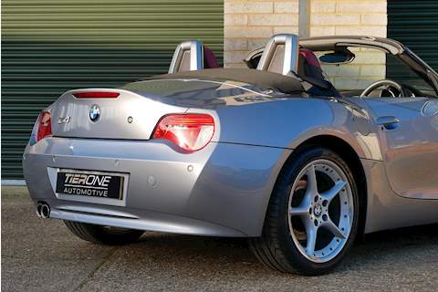 BMW Z4 Si Sport Roadster - Large 32