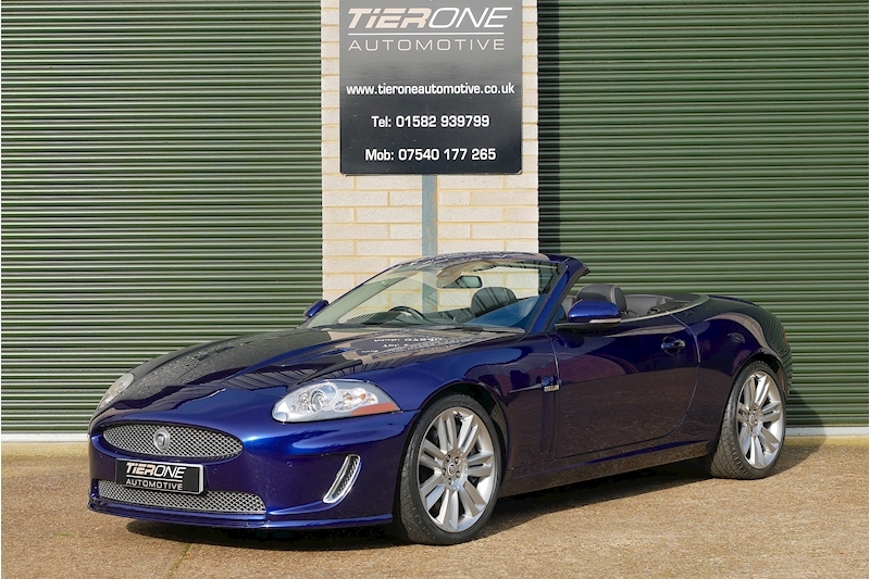 Jaguar XKR Supercharged - Large 0