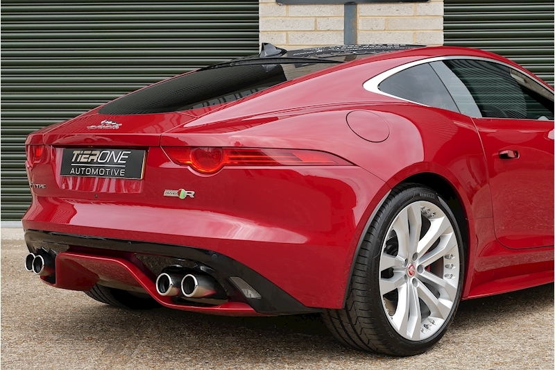 Jaguar F-Type R Awd - Large 27