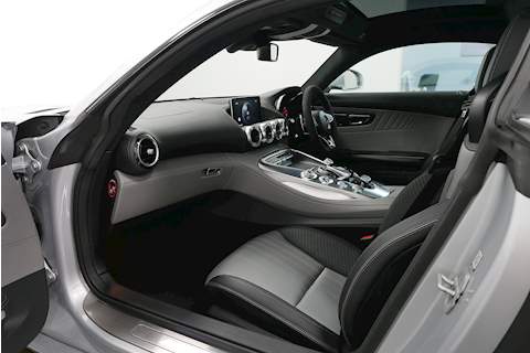 Mercedes-Benz AMG Gt S Premium - Large 3