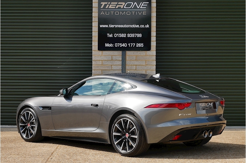 Jaguar F-Type V6 - Large 8