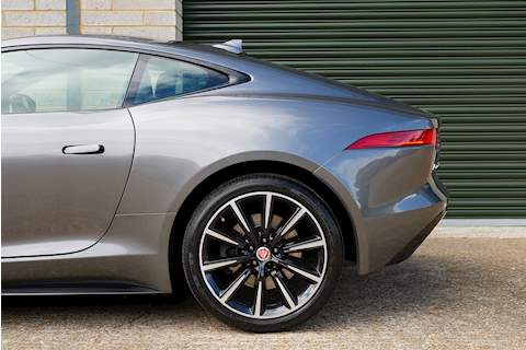 Jaguar F-Type V6 - Large 19