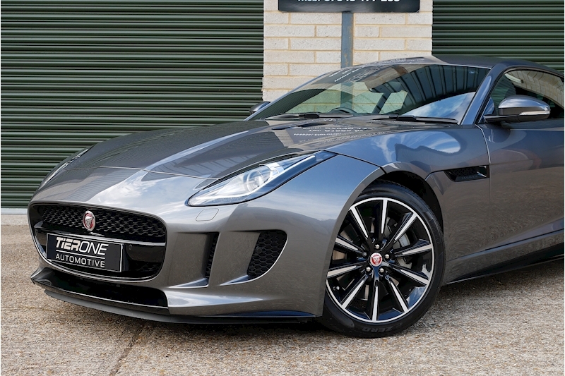 Jaguar F-Type V6 - Large 16