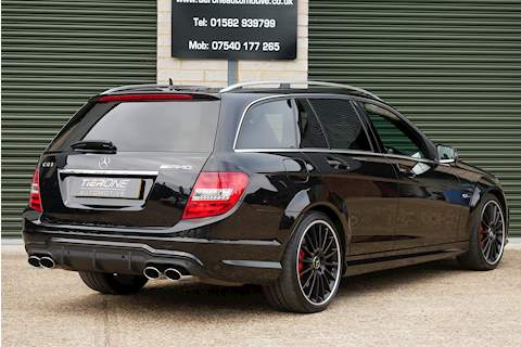 Mercedes-Benz C Class AMG - Large 32