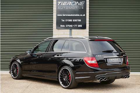 Mercedes-Benz C Class AMG - Large 8