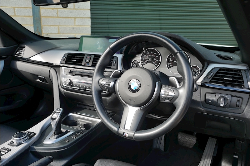 BMW 4 Series 435i M Sport Convertible - Large 13