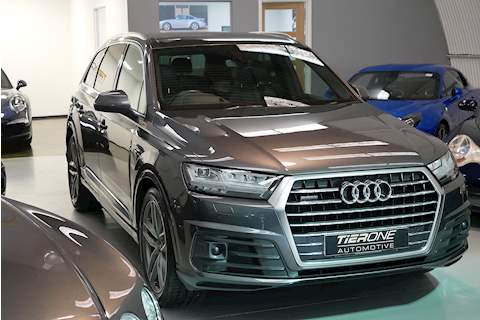 Audi Q7 S line - Large 39