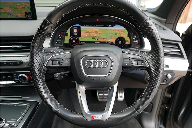 Audi Q7 S line - Large 14