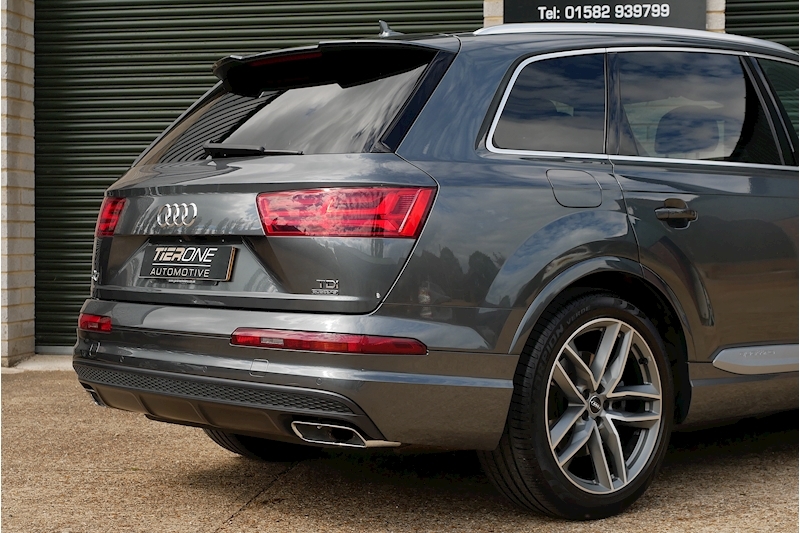 Audi Q7 S line - Large 27