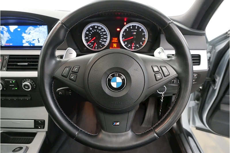 BMW 5 Series M5 Touring - Large 15
