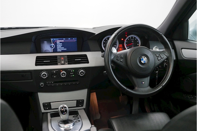 BMW 5 Series M5 Touring - Large 5