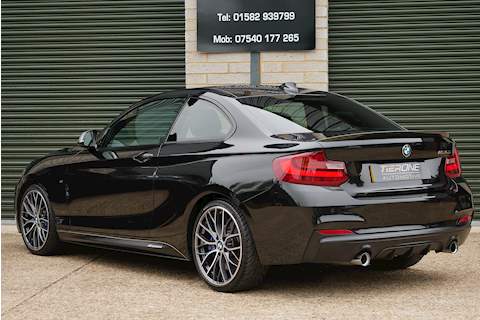 BMW 2 Series M240i Coupe - Large 39
