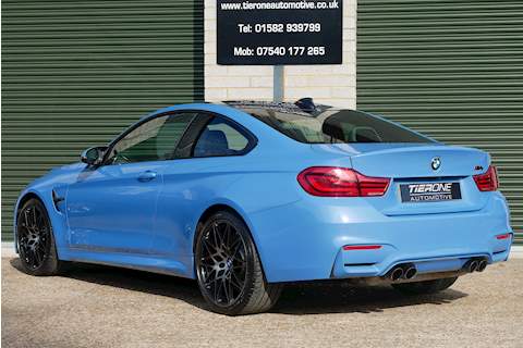BMW M4 Competition Package - Large 36