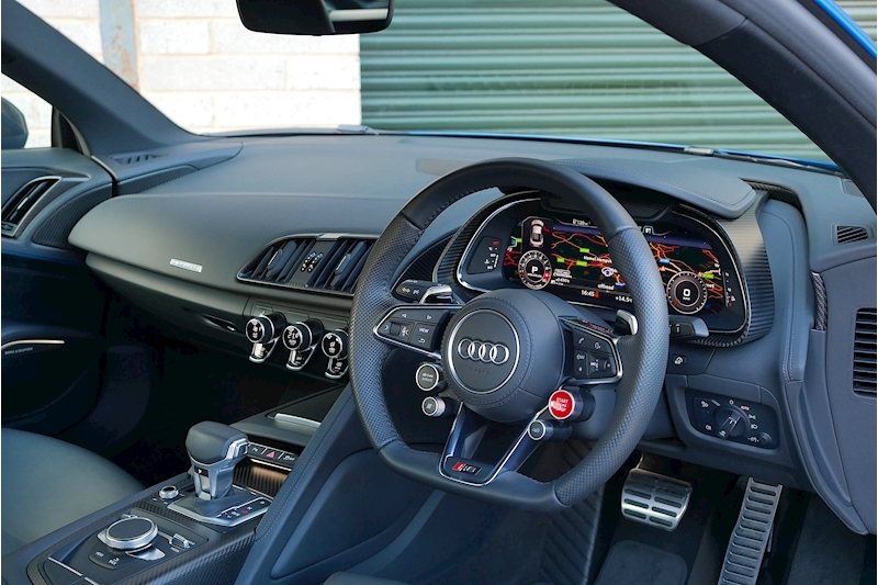 Audi R8 Plus - Large 4