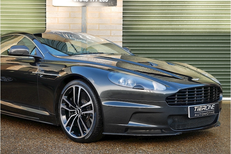 Aston Martin DBS Carbon Edition - Large 29