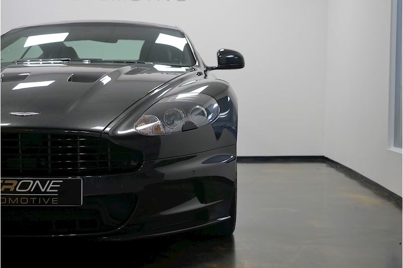 Aston Martin DBS Carbon Edition - Large 44