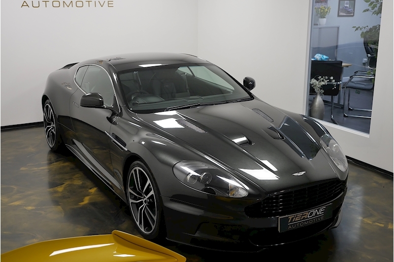 Aston Martin DBS Carbon Edition - Large 46