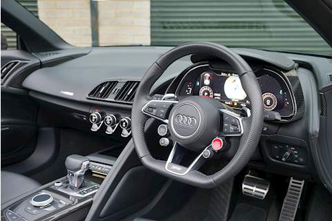 Audi R8 V10 Plus - Large 12