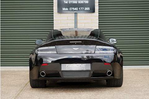 Aston Martin Vantage V12 S - Large 14