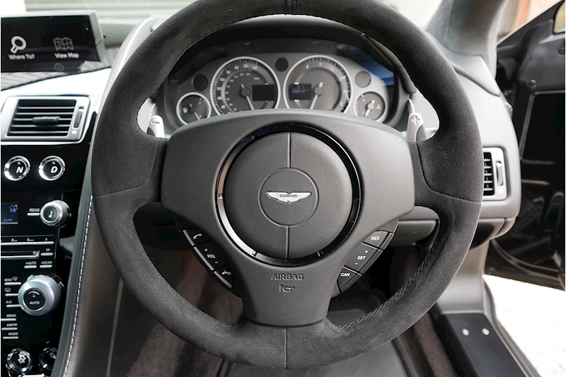 Aston Martin Vantage V12 S - Large 18