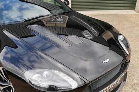 Aston Martin Vantage V12 S - Large 38