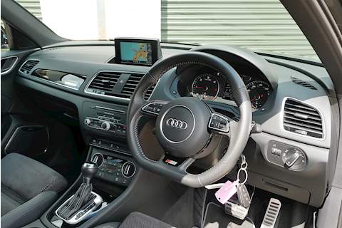 Audi Q3 TDI Black Edition - Large 13