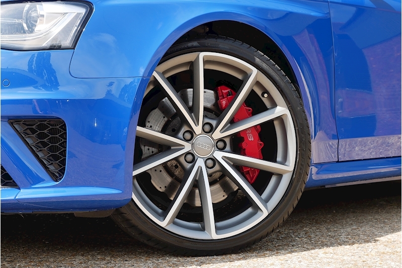 Audi RS4 Avant TFSI Nogaro - Large 5