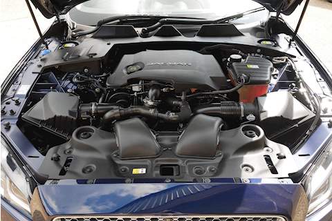 Jaguar XJ d V6 Autobiography - Large 55