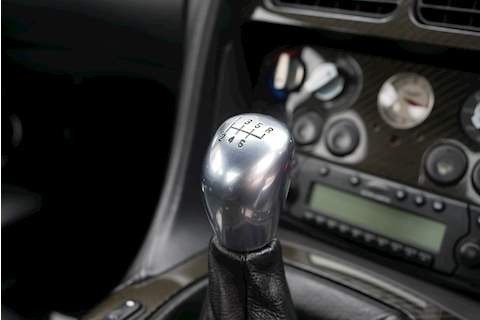 Aston Martin DB7 GT - Large 15