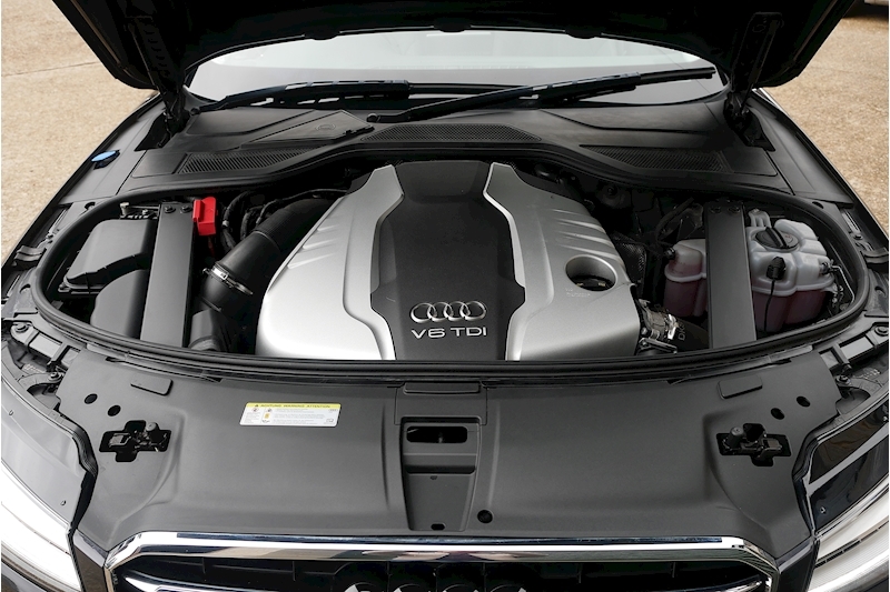 Audi A8 TDI V6 Sport - Large 28