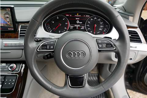 Audi A8 TDI V6 Sport - Large 15