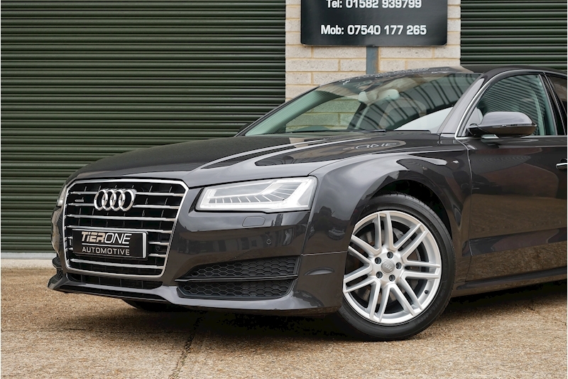 Audi A8 TDI V6 Sport - Large 23