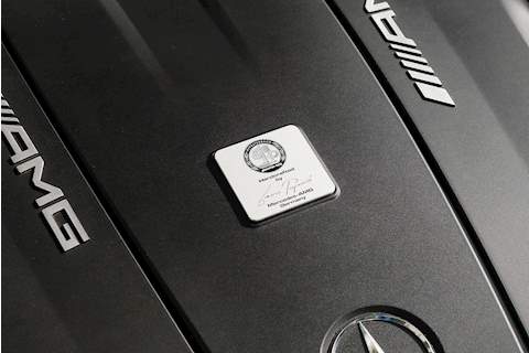 Mercedes-Benz AMG GT V8 BiTurbo S - Large 38