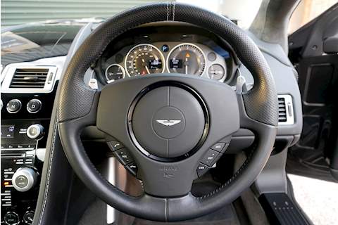 Aston Martin DBS V12 - Large 17