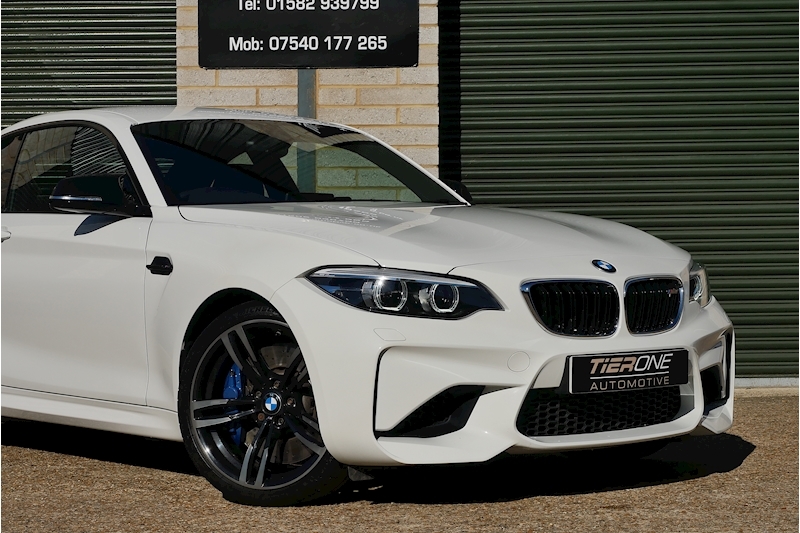 BMW M2 i - Large 36