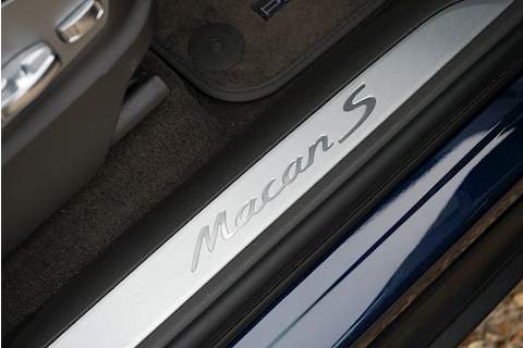 Porsche Macan TD V6 S - Large 25