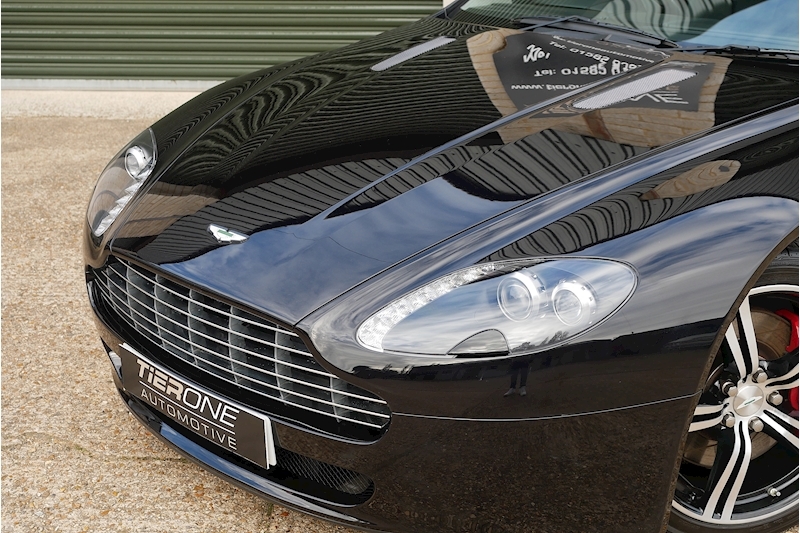 Aston Martin Vantage V8 - Large 21