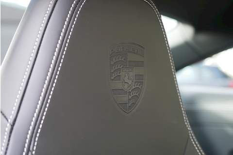 Porsche 911 3.0T 992 Carrera S Coupe 2dr Petrol PDK (s/s) (450 ps) - Large 19