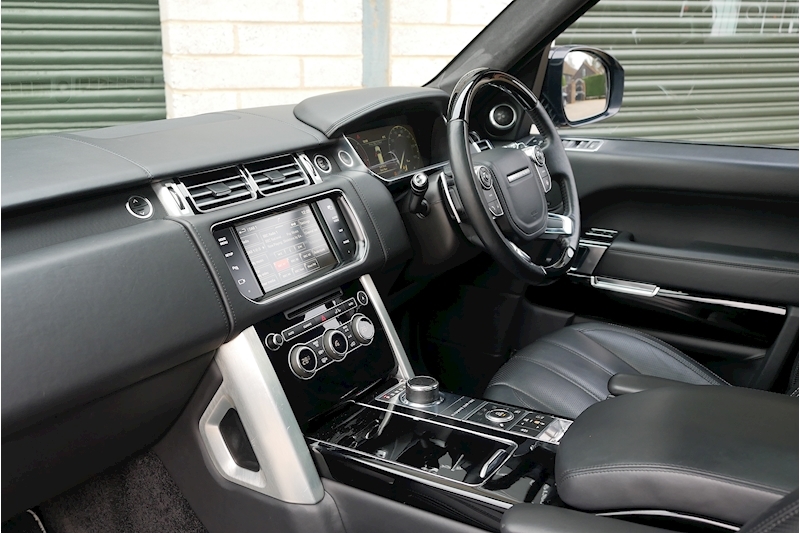 Land Rover Range Rover SD V8 Autobiography - Large 19