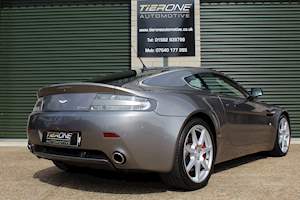 Aston Martin Vantage V8 - Large 36