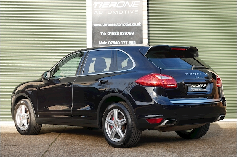 Porsche Cayenne TD - Large 8