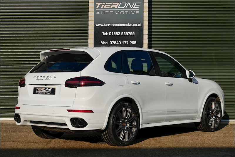 Porsche Cayenne 3.6T GTS SUV 5dr Petrol Tiptronic S 4WD (s/s) (440 ps) - Large 1