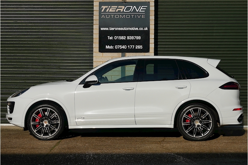 Porsche Cayenne 3.6T GTS SUV 5dr Petrol Tiptronic S 4WD (s/s) (440 ps) - Large 9